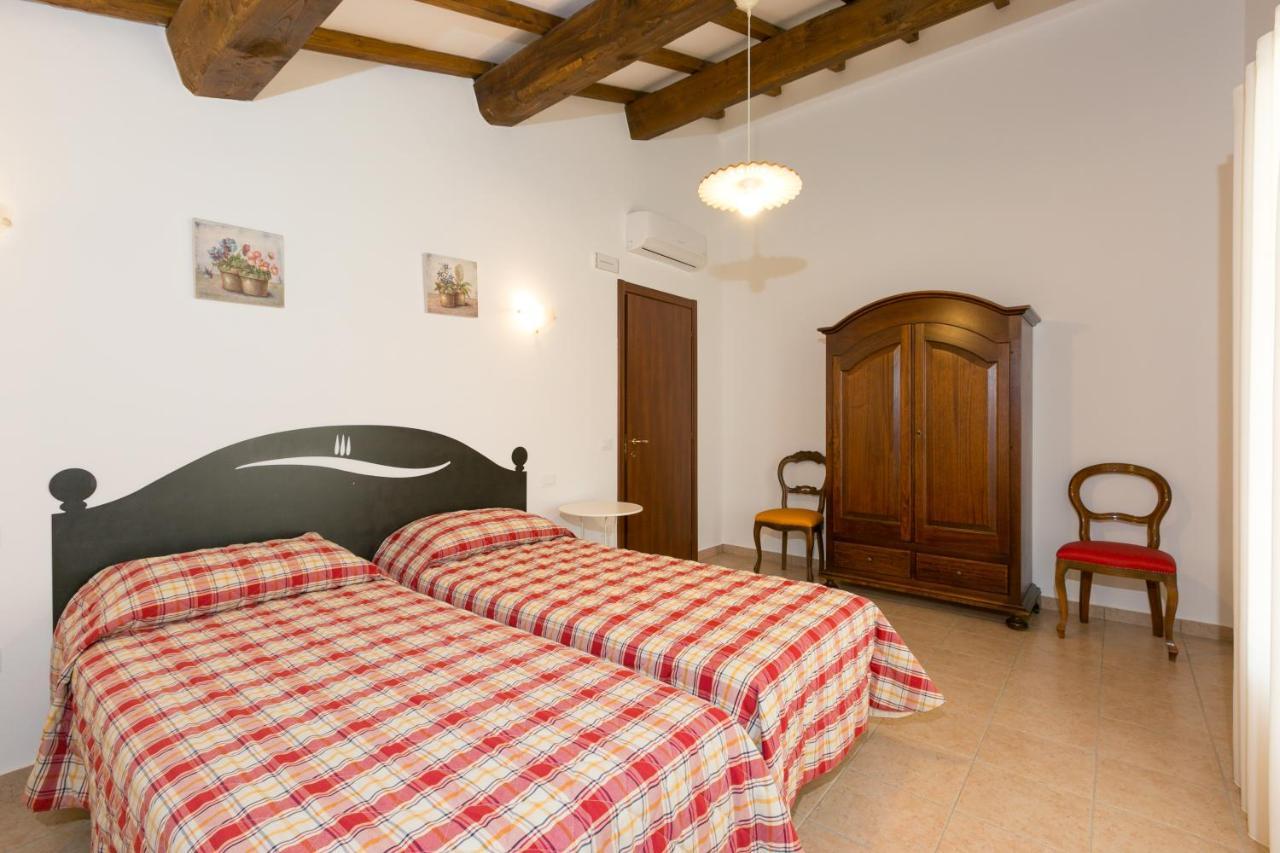Cottage Zizzolo Рипарбела Екстериор снимка